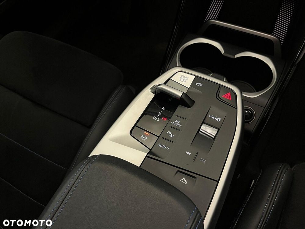 BMW X1 xDrive23d mHEV M Sport - 29