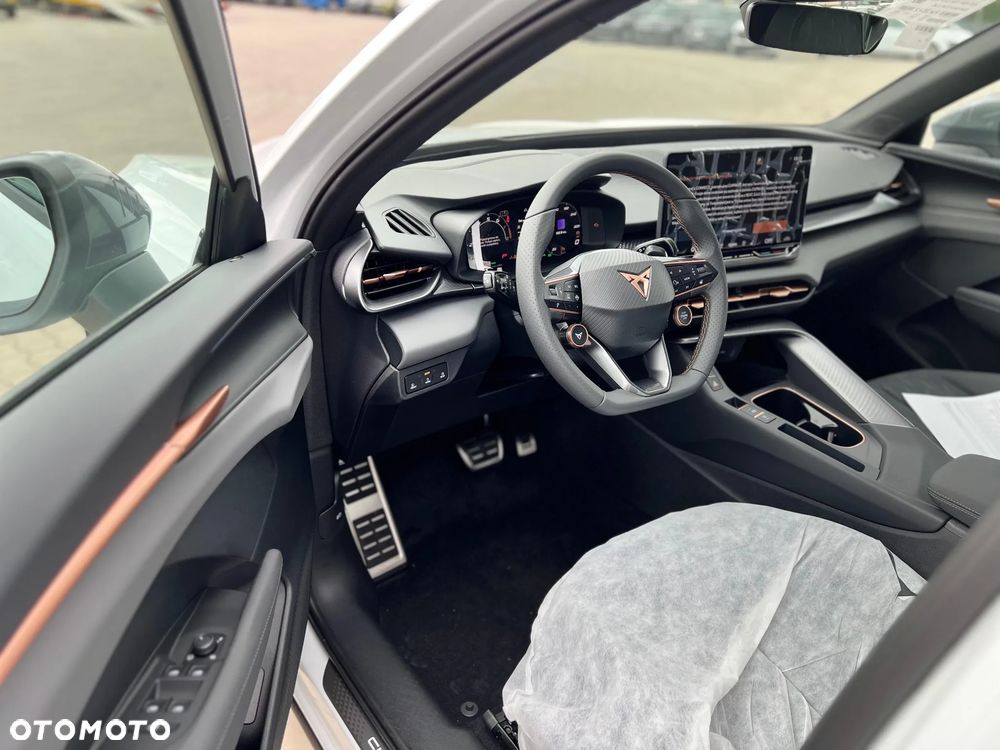 Cupra Terramar 1.5 eTSI mHEV DSG - 11