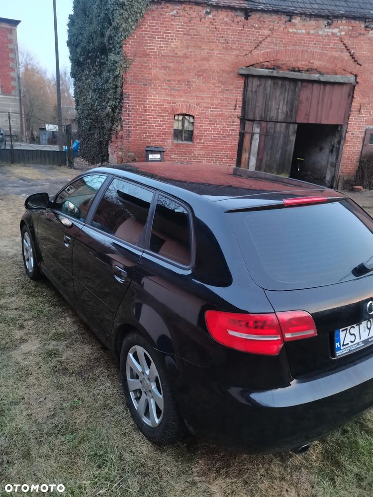 Audi A3 Sportback 2.0 TDI DPF Ambiente - 6
