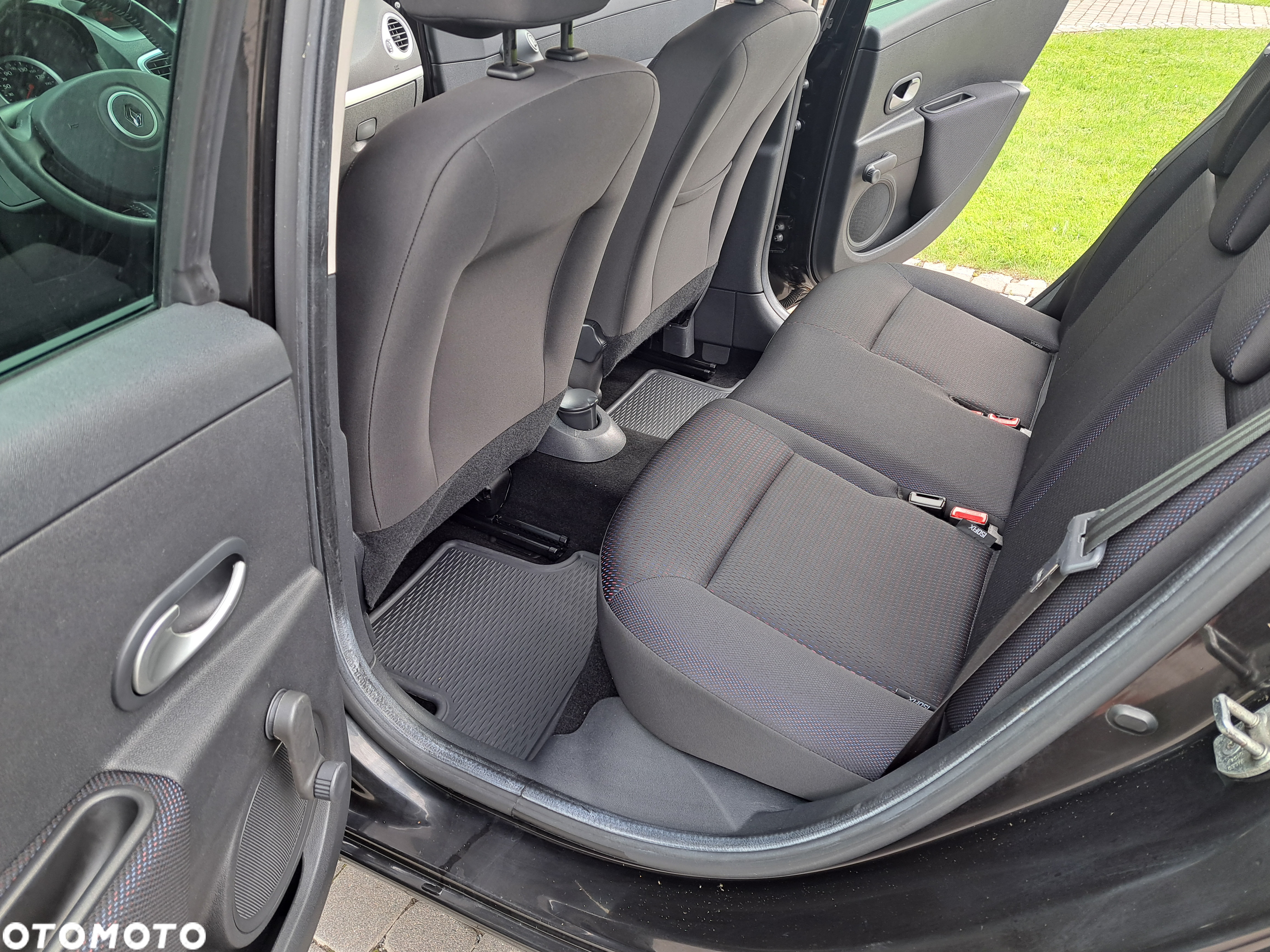 Renault Clio 1.2 16V TCE Dynamique - 25
