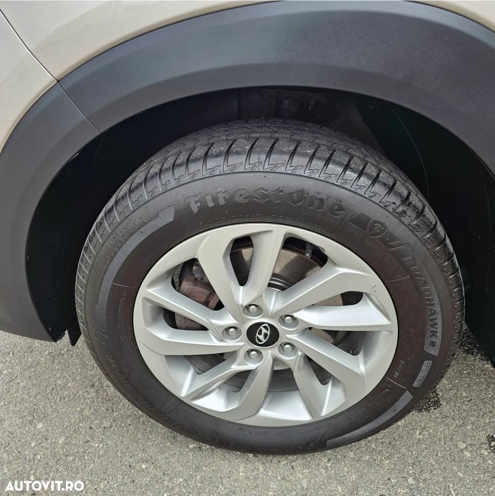 Hyundai Tucson 1.6 GDI 2WD 6MT Comfort - 15
