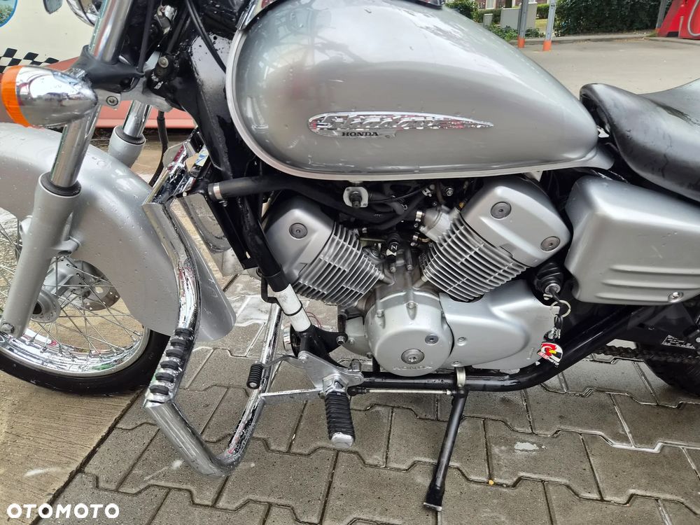 Honda Shadow - 4
