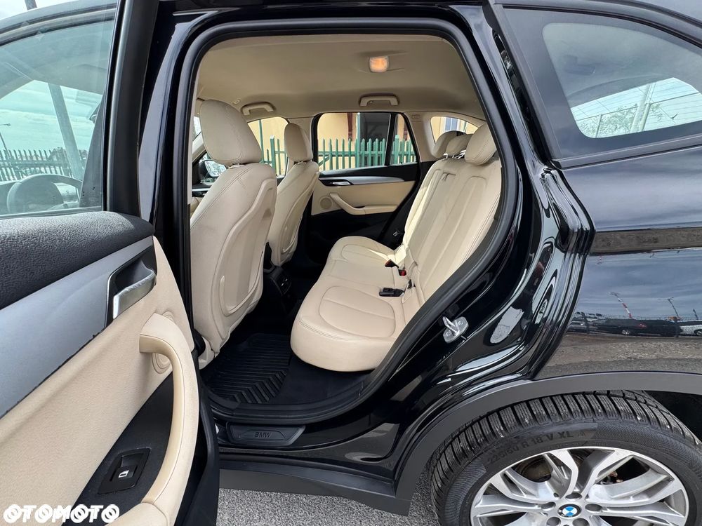 BMW X1 sDrive18d Business Edition sport - 15