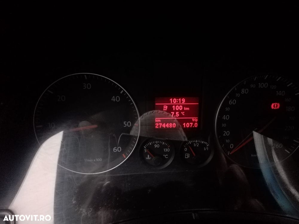 Volkswagen Jetta 1.9 TDI Comfortline - 9