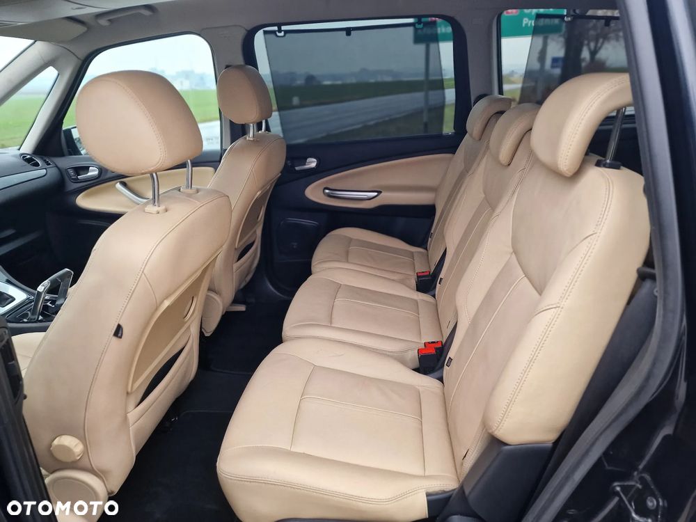 Ford Galaxy 2.0 TDCi Platinium X (Titanium) MPS6 - 21