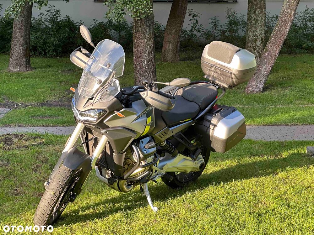 Moto Guzzi Stelvio - 6