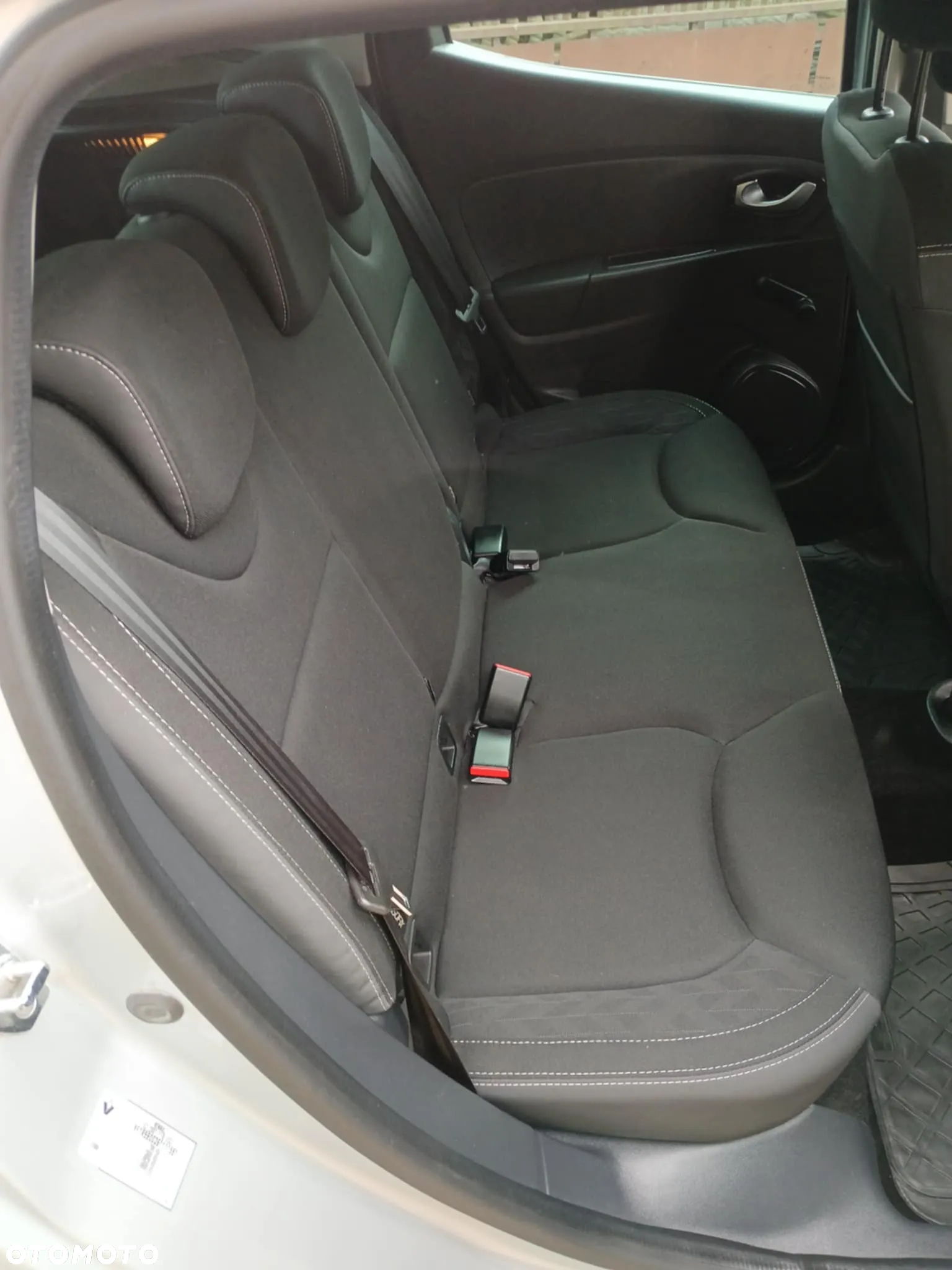 Renault Clio dCi 90 Limited - 6
