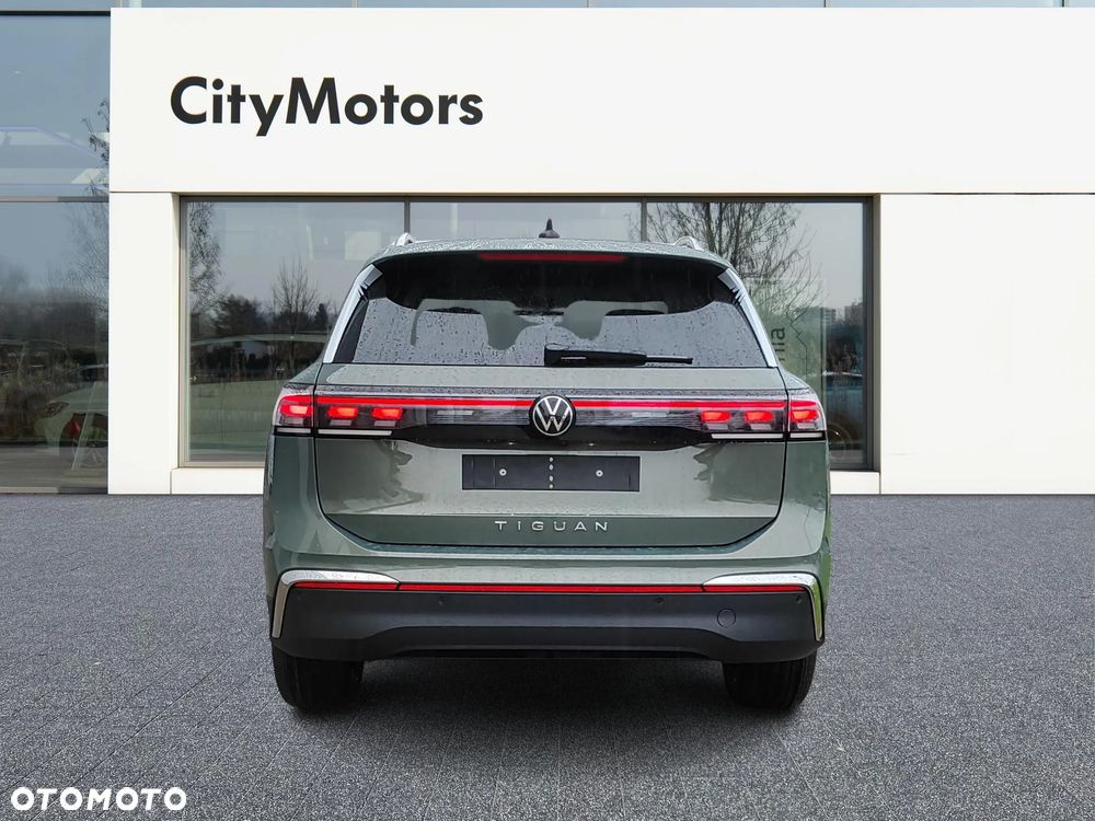 Volkswagen Tiguan 2.0 TDI Elegance DSG - 6