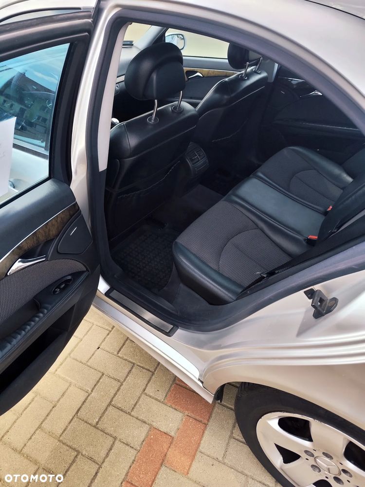 Mercedes-Benz Klasa E 220 CDI Avantgarde - 14
