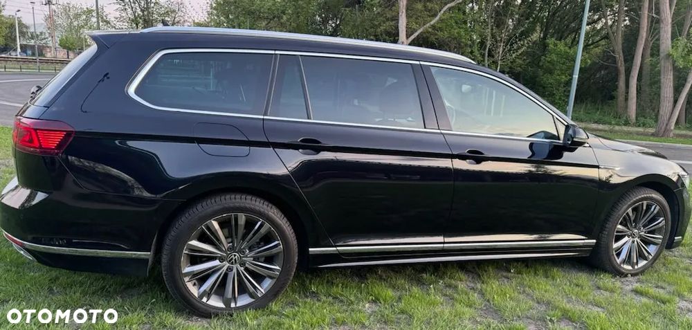 Volkswagen Passat Variant 2.0 TDI SCR DSG 4Motion Alltrack - 13