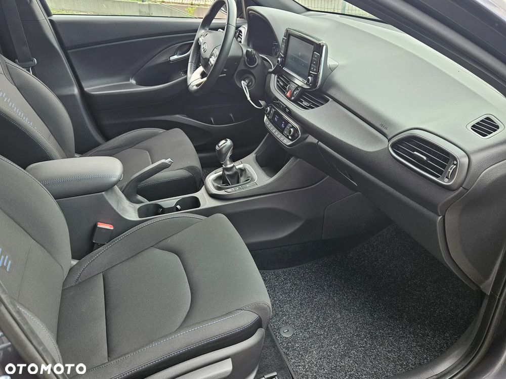 Hyundai i30 1.4 T-GDI Passion Plus - 13
