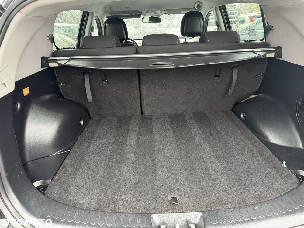 Kia Sportage - 11