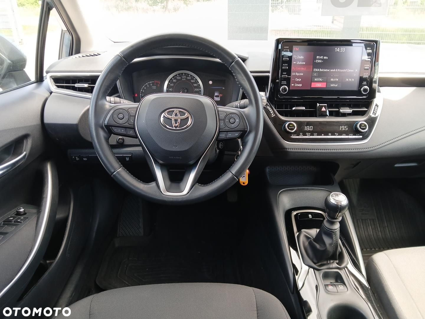 Toyota Corolla - 26