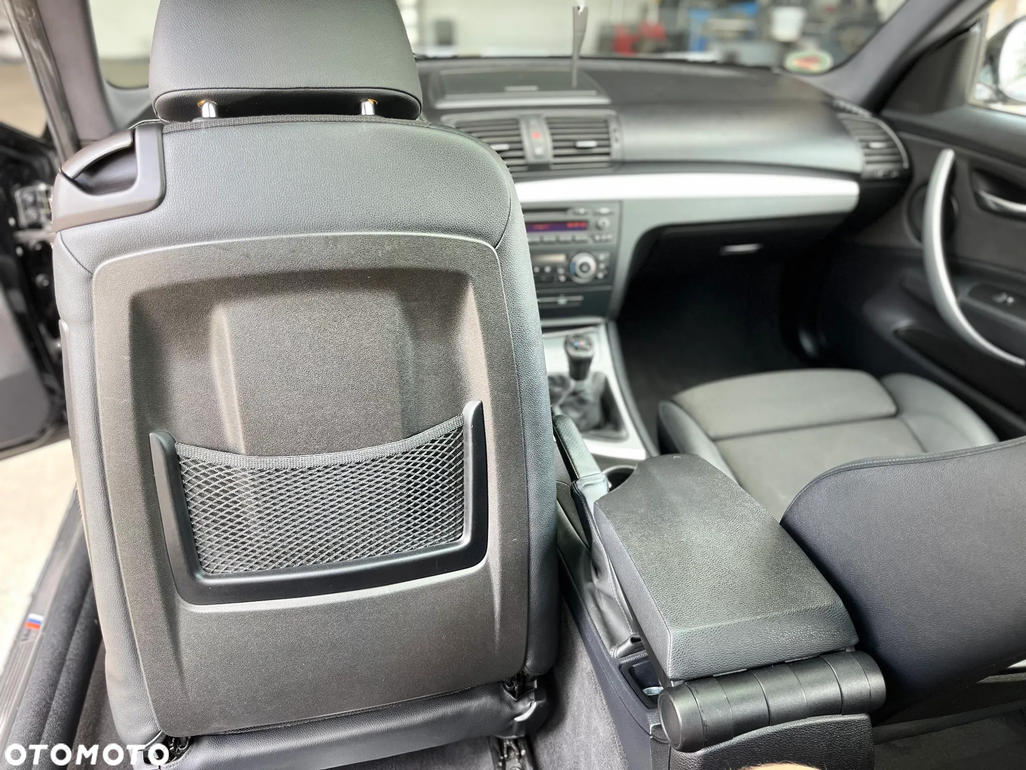 BMW Seria 1 118d - 24