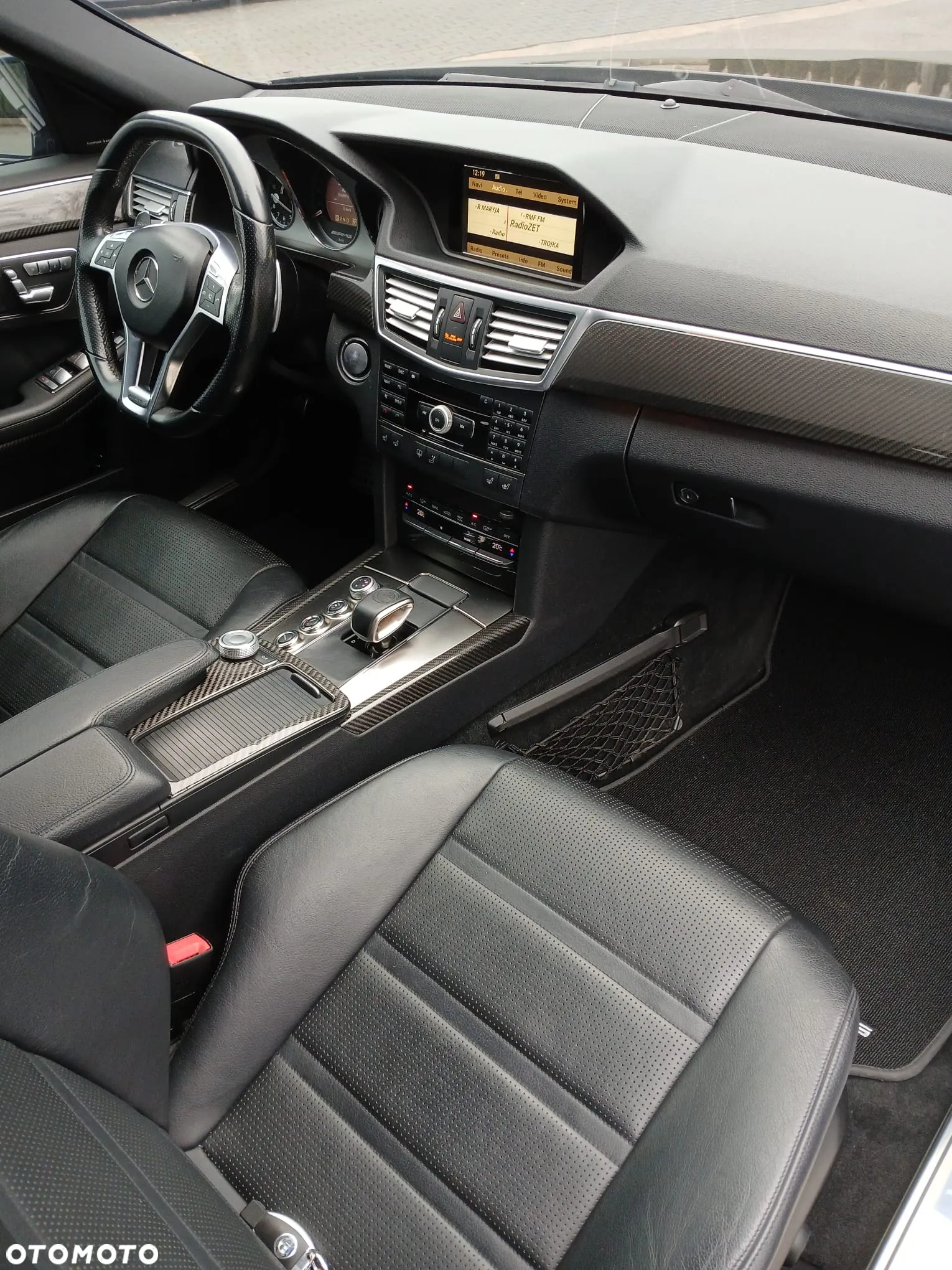 Mercedes-Benz Klasa E 63 AMG AMG Speedshift 7G-MCT - 15