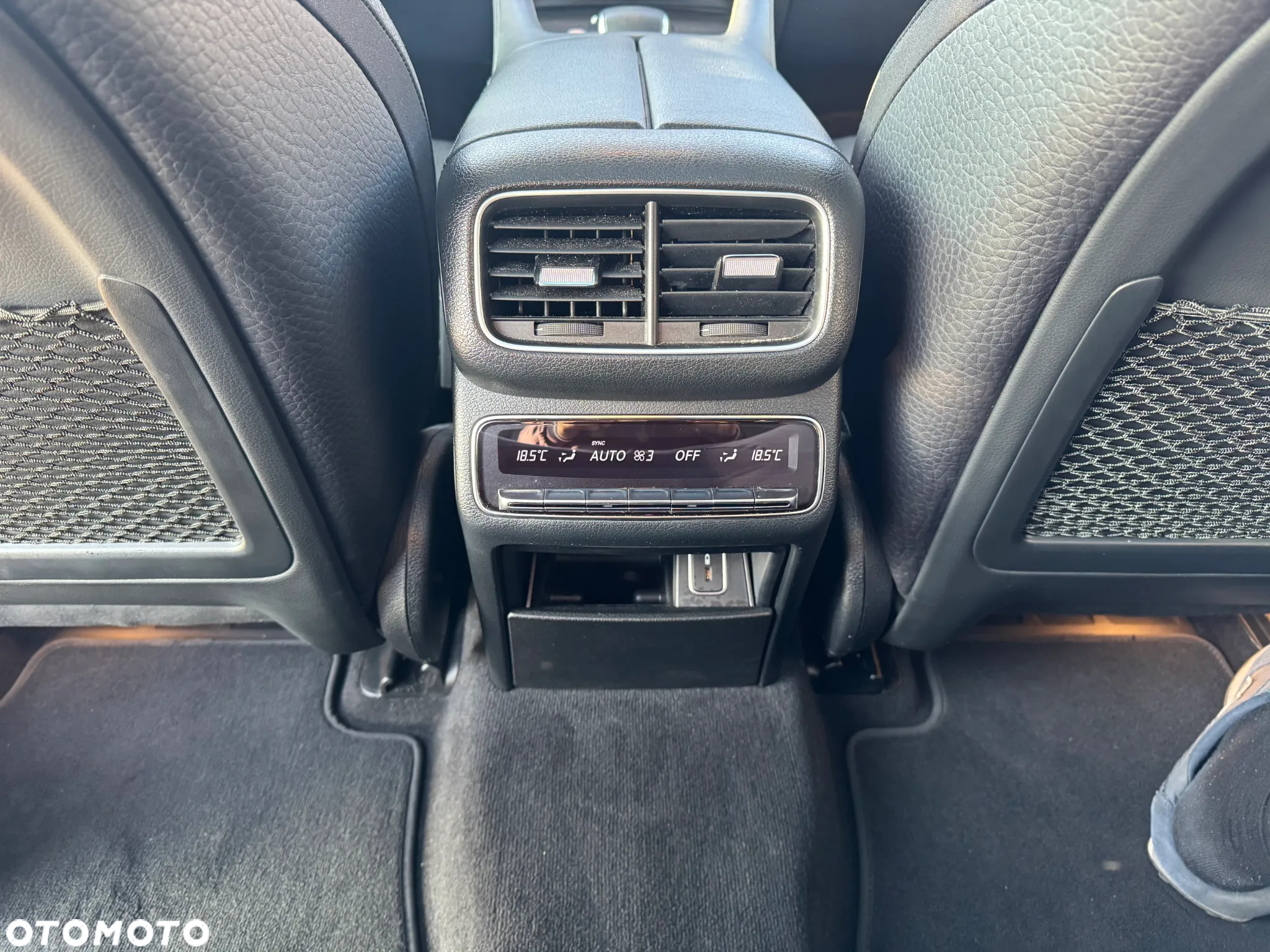 Mercedes-Benz GLS 400 d 4-Matic - 10