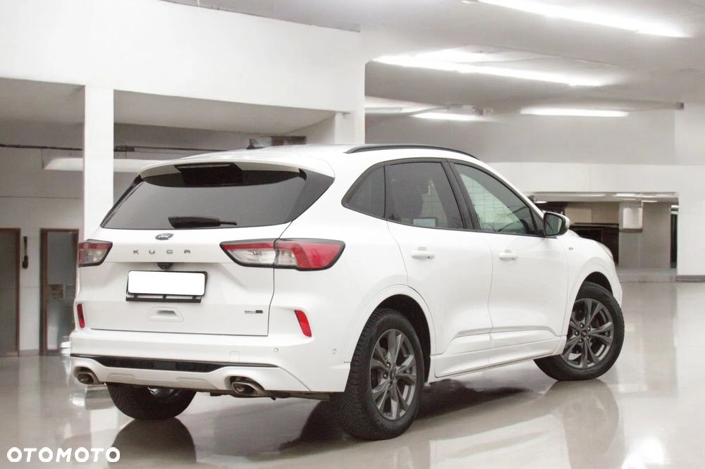 Ford Kuga 2.0 TDCi 2x4 ST-Line - 16