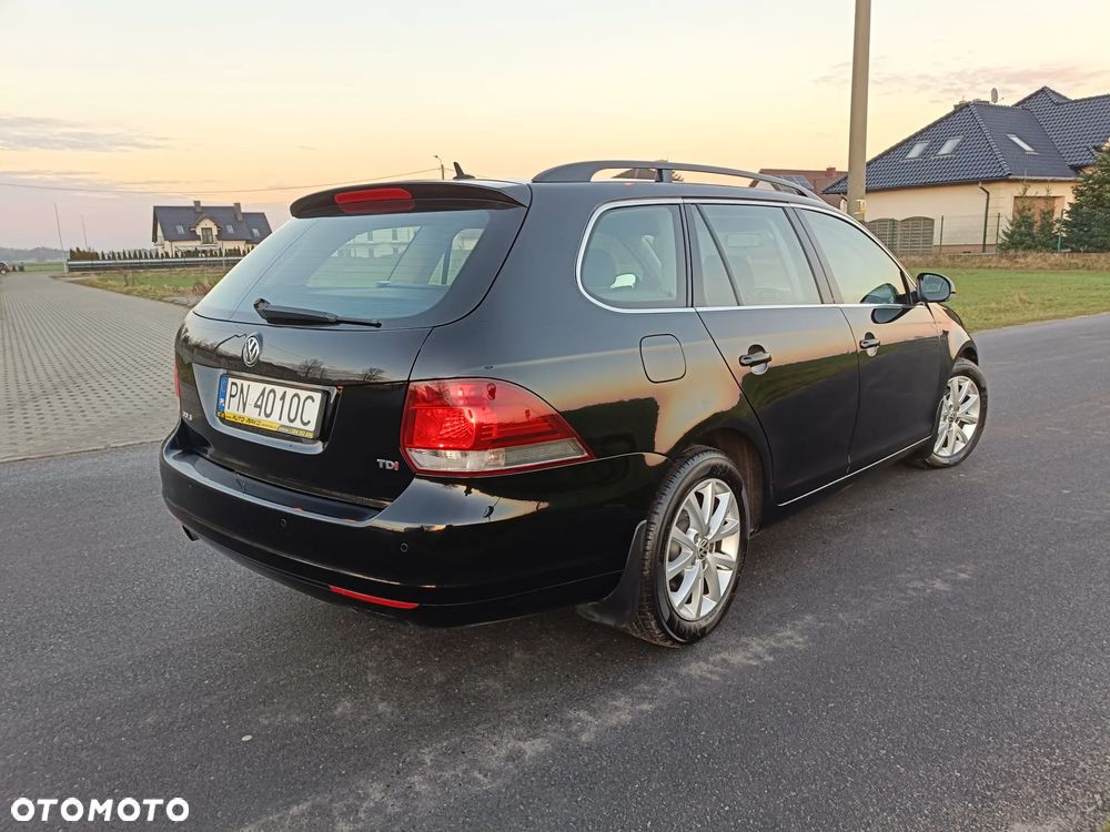 Volkswagen Golf 1.6 TDI DPF Comfortline - 29