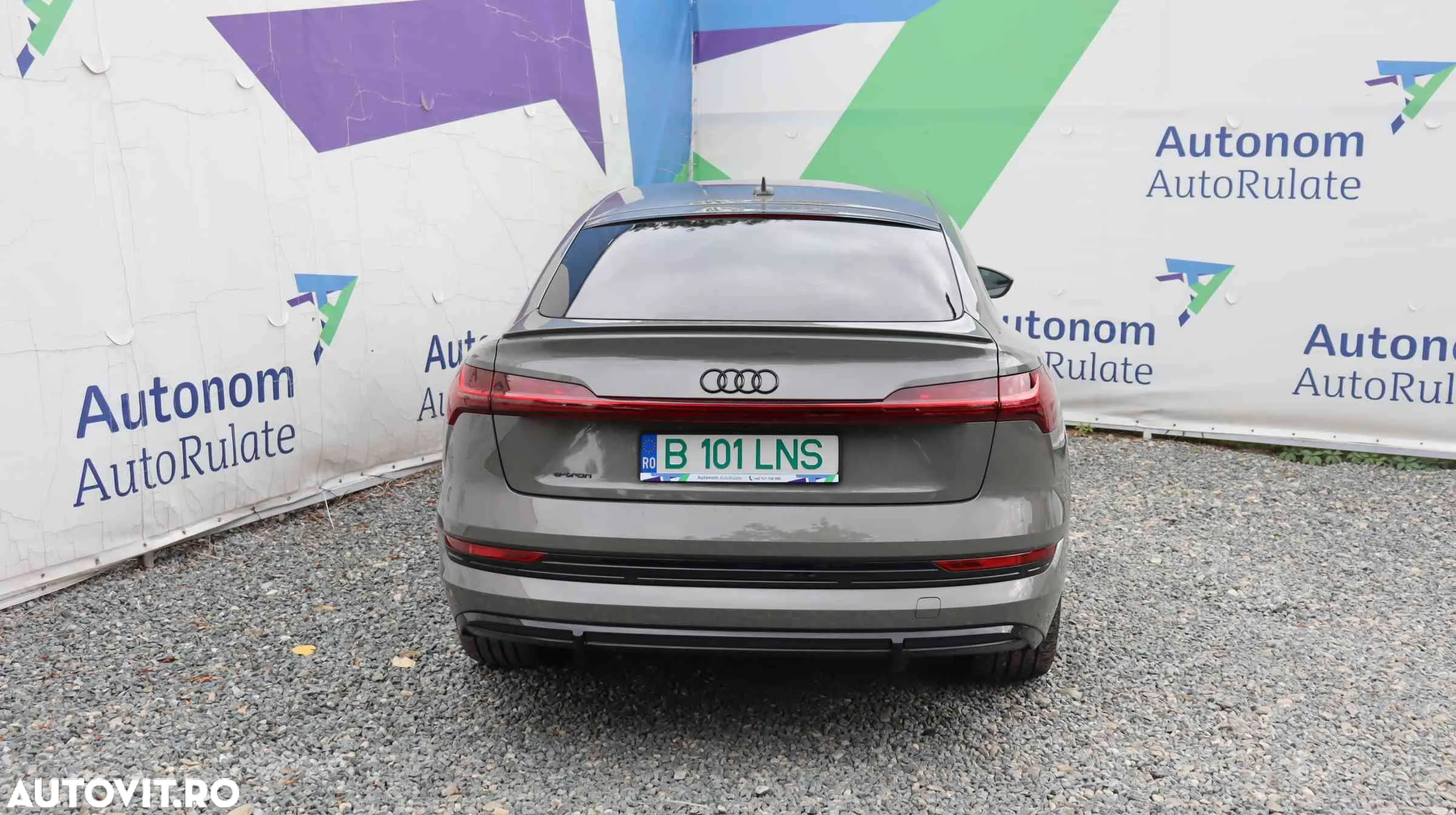 Audi e-tron - 7