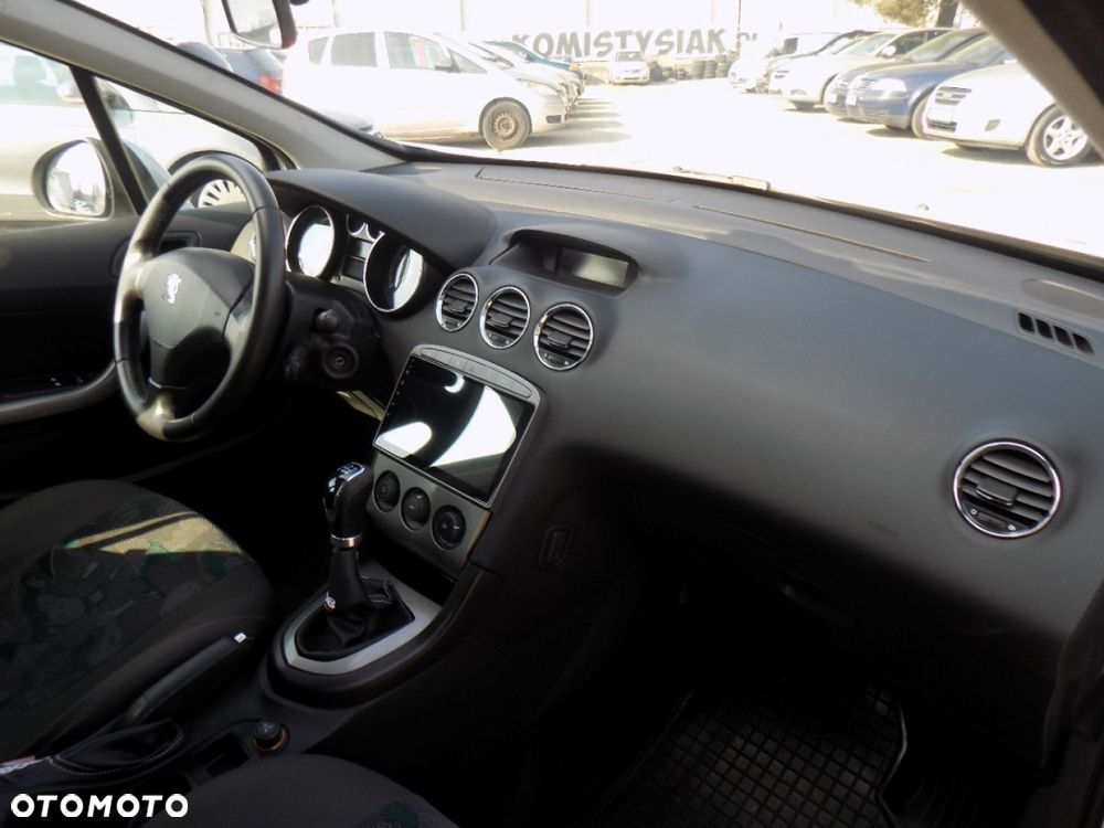 Peugeot 308 - 6