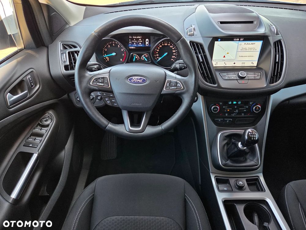 Ford Kuga 1.5 EcoBoost 2x4 Business Edition - 19
