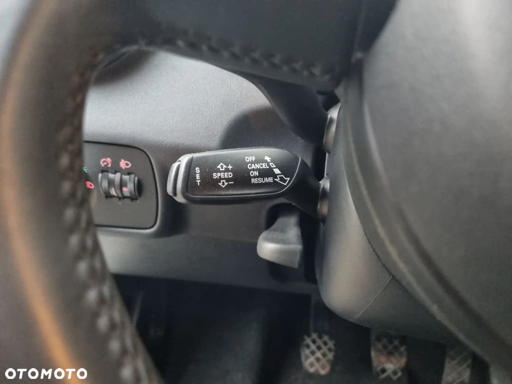 Audi A1 Sportback 1.0 TFSI ultra - 19