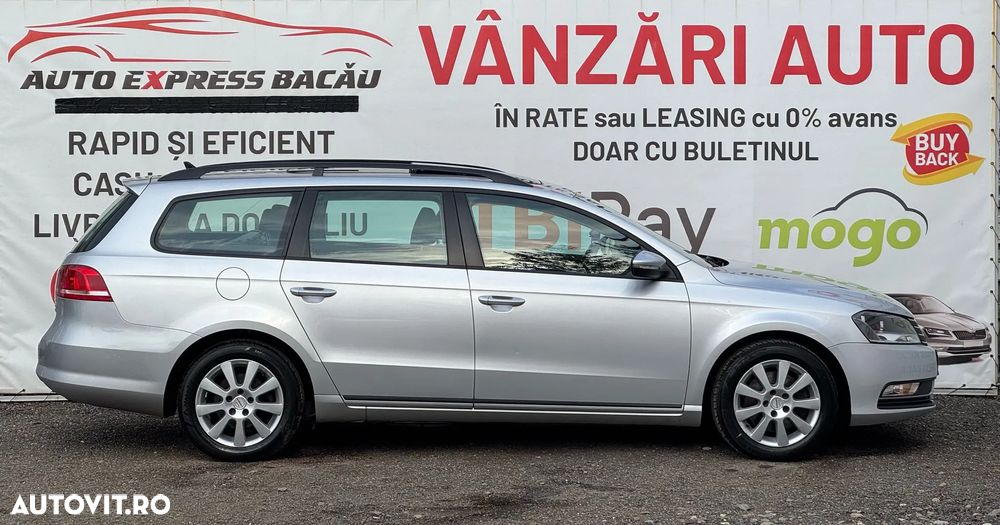 Volkswagen Passat Variant 2.0 TDI Blue TDI Comfortline - 17