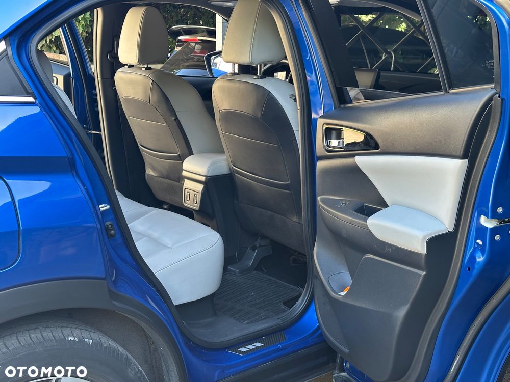 Mitsubishi Eclipse Cross - 18