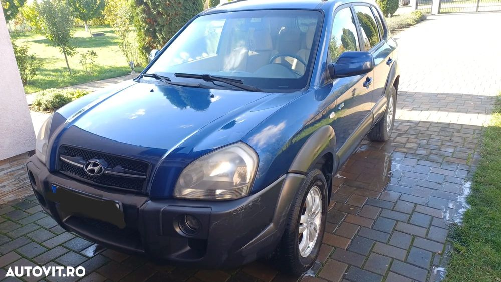 Hyundai Tucson 2.0 CRDI VGT GLS 4WD STD - 3
