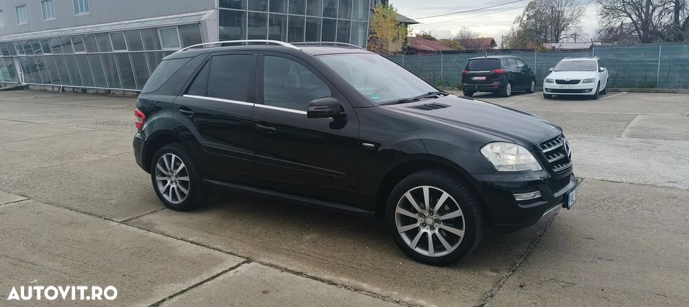Mercedes-Benz ML 350 CDI Aut - 13