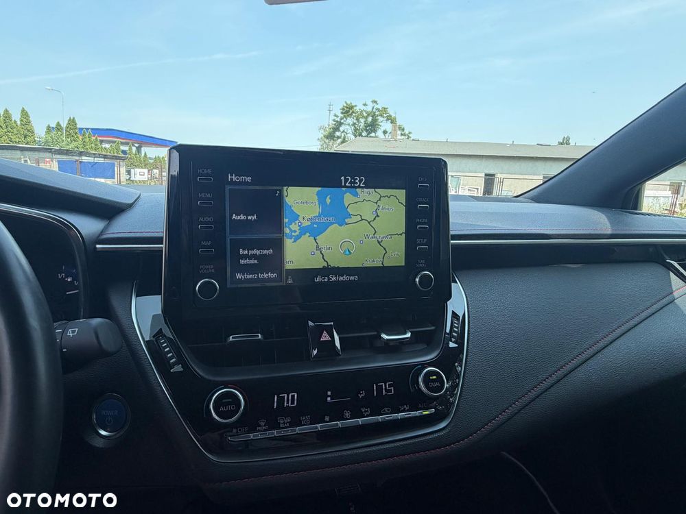 Toyota Corolla 2.0 Hybrid Executive - 14