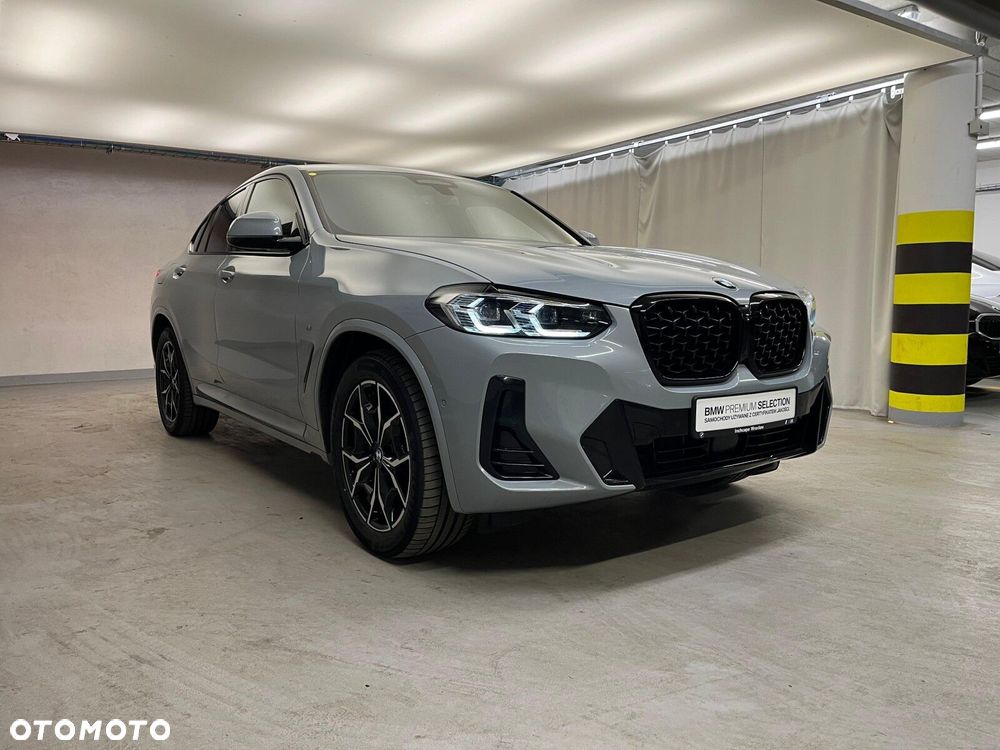BMW X4 - 10