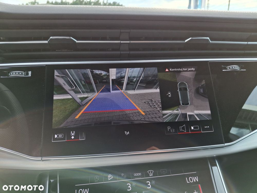 Audi Q8 - 33