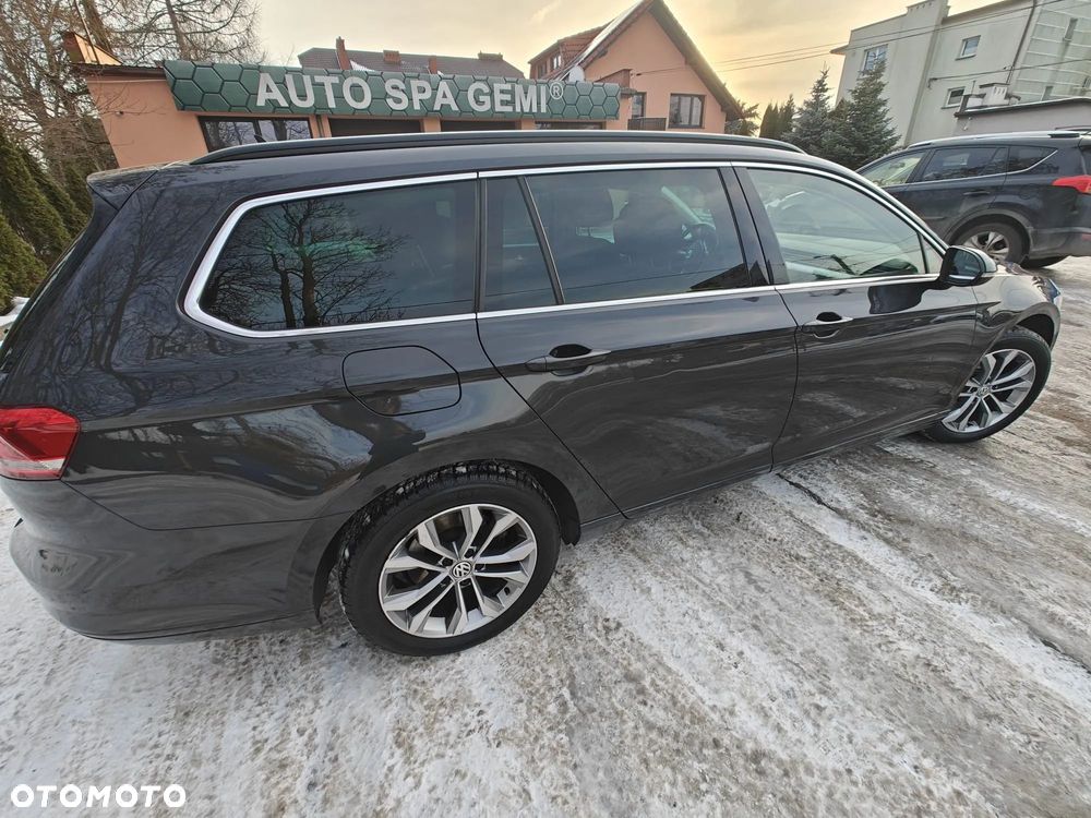 Volkswagen Passat Variant - 7