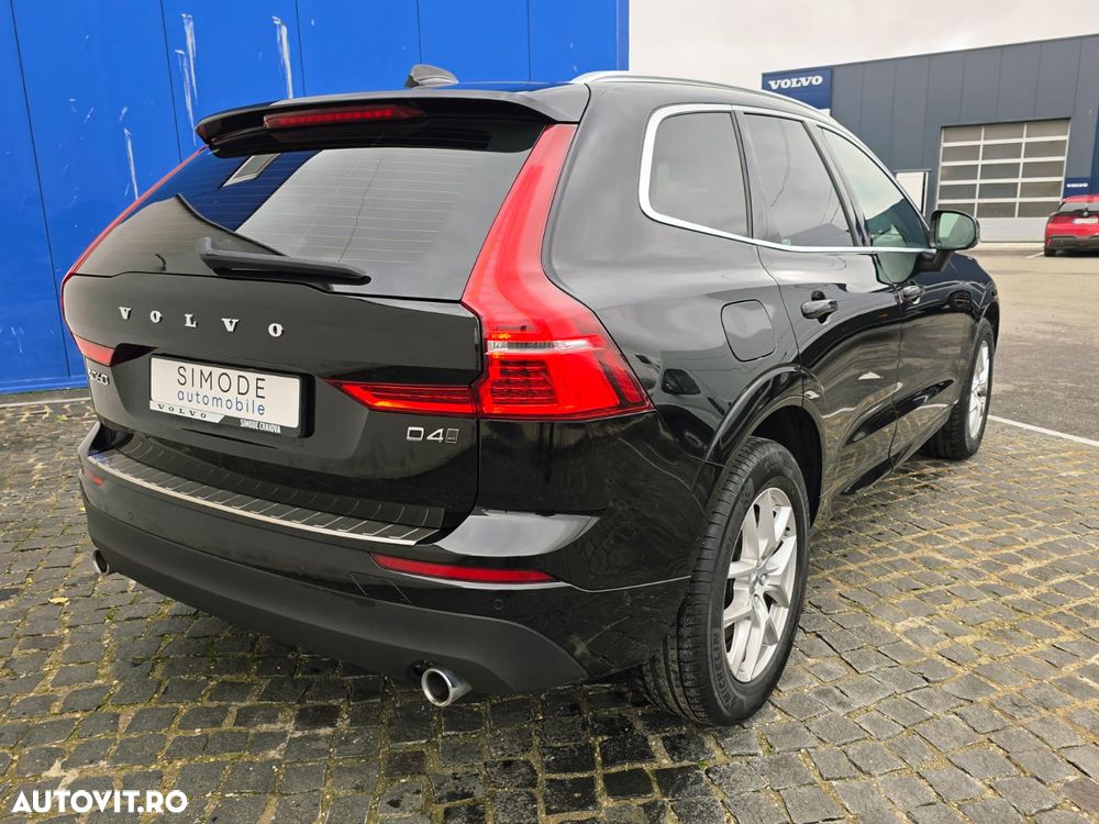 Volvo XC 60 D4 AWD Momentum - 6
