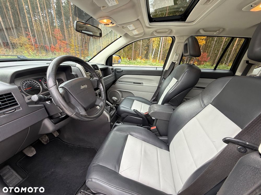 Jeep Compass - 21