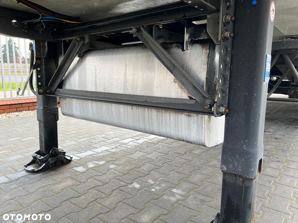 Lamberet chłodnia 2018 oś podnoszona agregat vector 1550 drukarka winda - 8