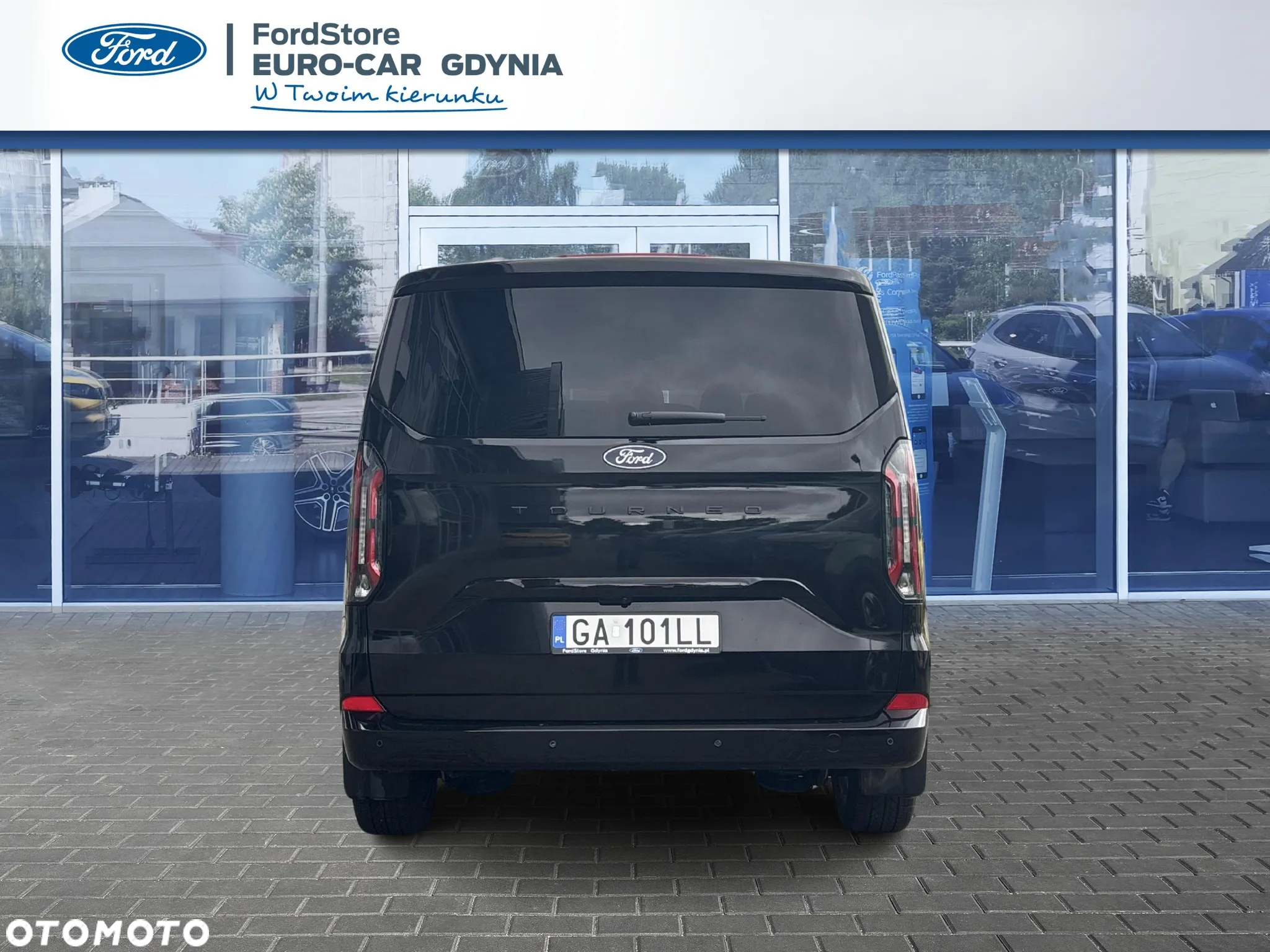 Ford Tourneo Custom 2.0 EcoBlue 320 L2 Titanium - 6