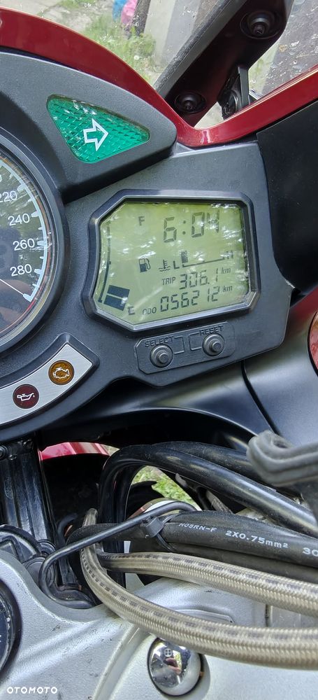 Yamaha FJR - 13