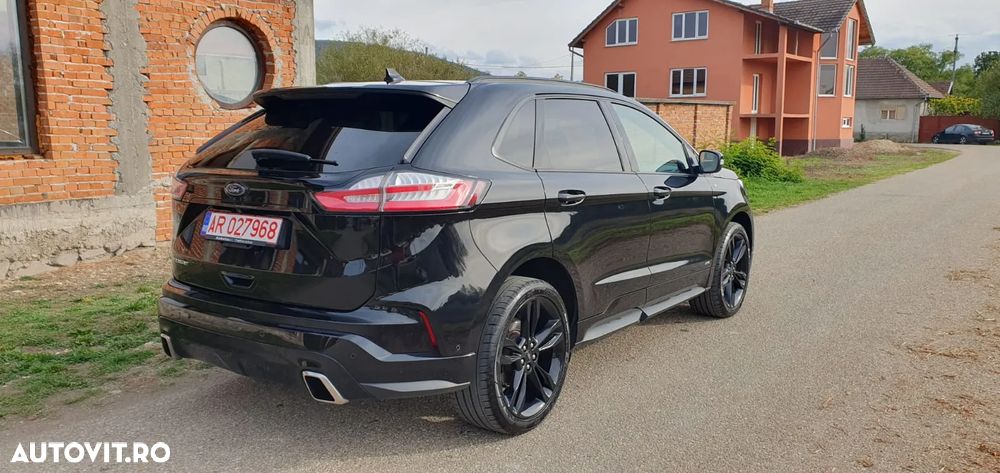 Ford Edge - 3