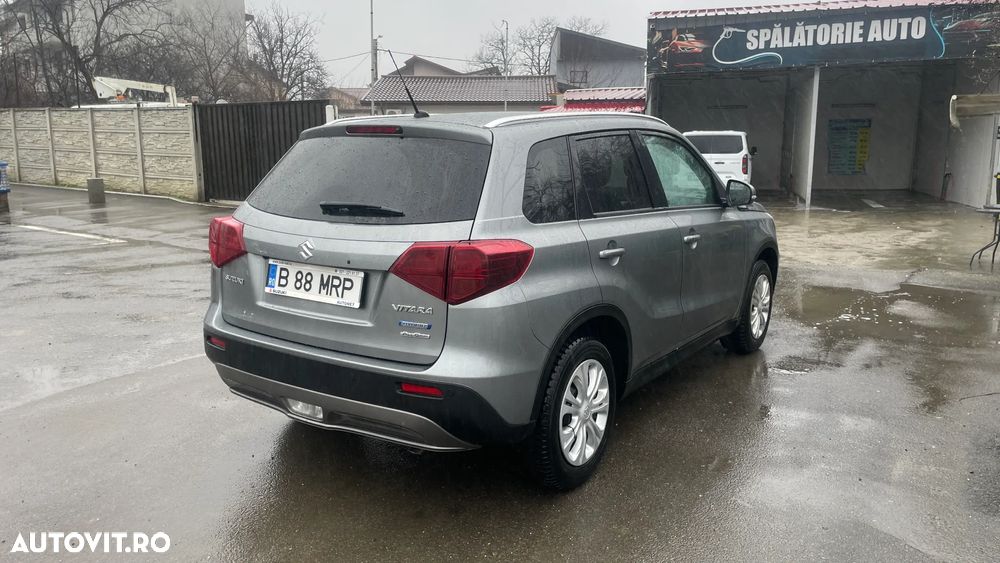 Suzuki Vitara 1.4 Boosterjet AllGrip MHEV Spirit - 5