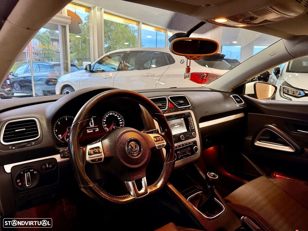 VW Scirocco 2.0 TDI R-Line - 6