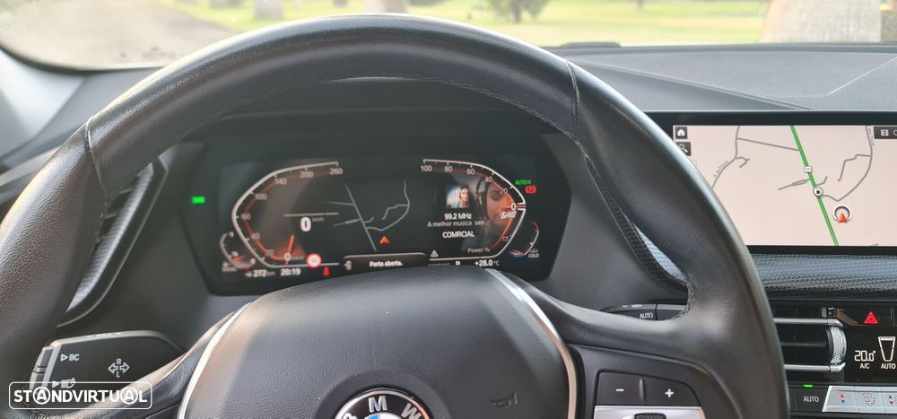 BMW 118 d Aut. Sport Line - 33