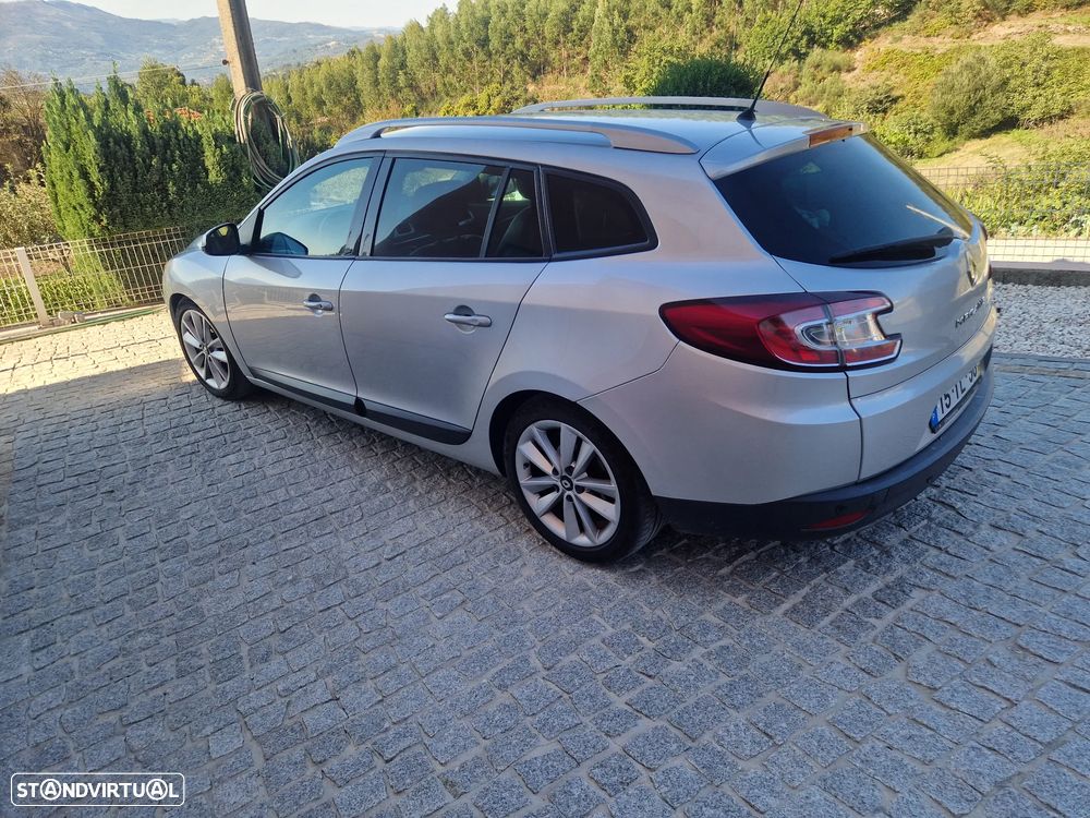 Renault Mégane Sport Tourer 1.5 dCi Dynamique S CO2 Champion - 1