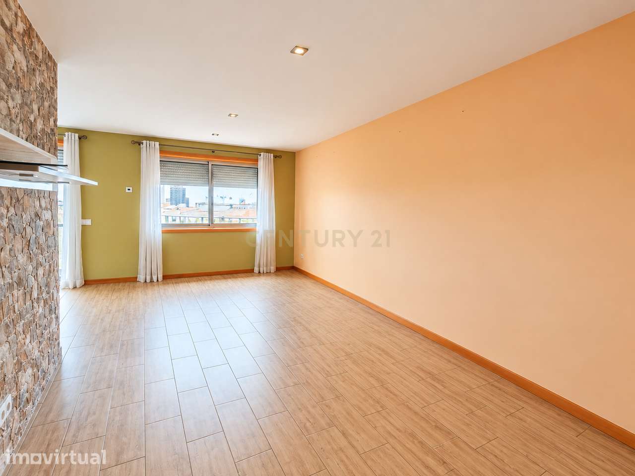 Harmonioso apartamento T3, com vistas desafogadas em Vila Nova de Gaia - Grande imagem: 3/32