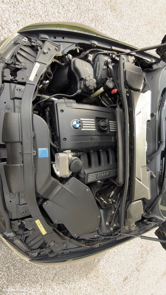 BMW 325 i Edition Exclusive - 10