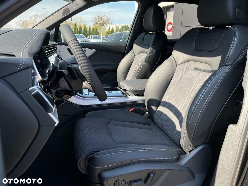 Audi Q7 - 16