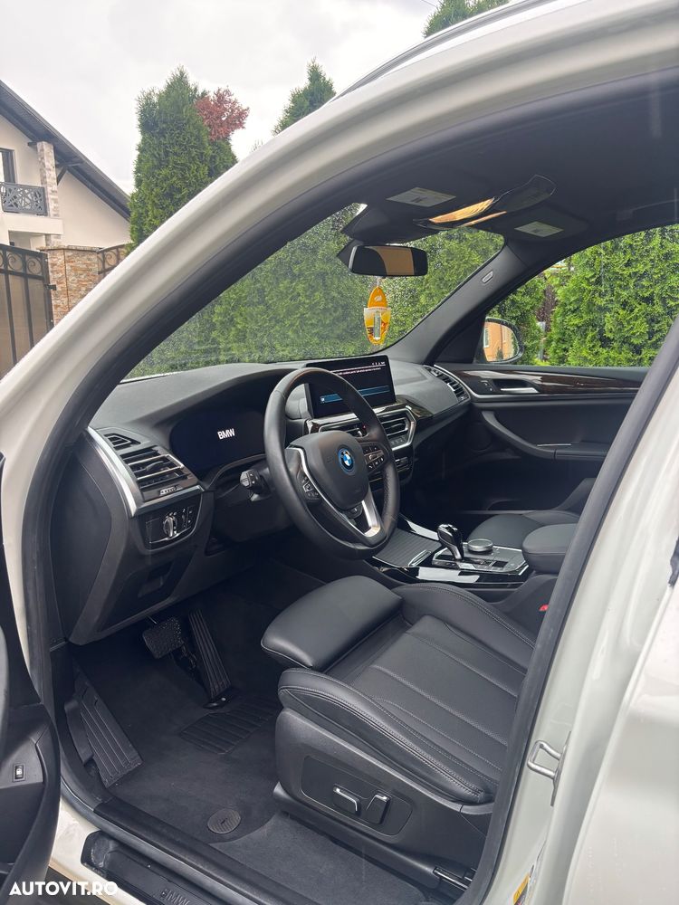 BMW X3 xDrive30e AT PHEV - 10