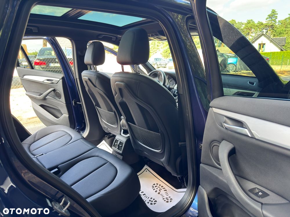 BMW X1 xDrive25i GPF xLine - 12