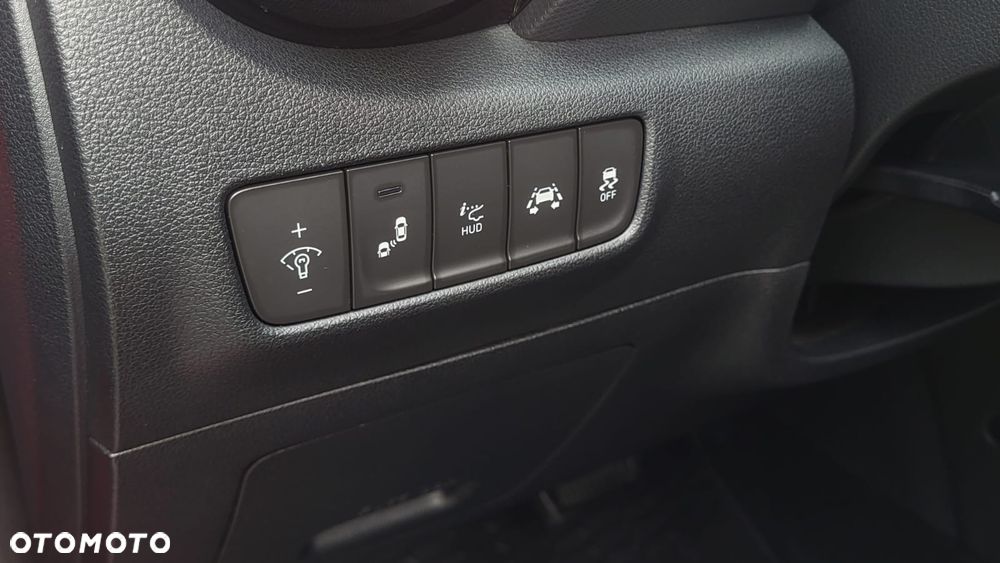 Hyundai Kona 1.6 GDI DCT Style - 33